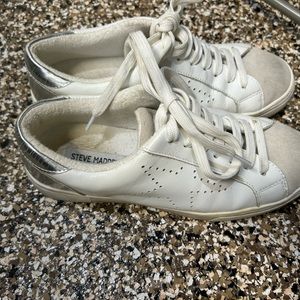 Steve Madden sneakers